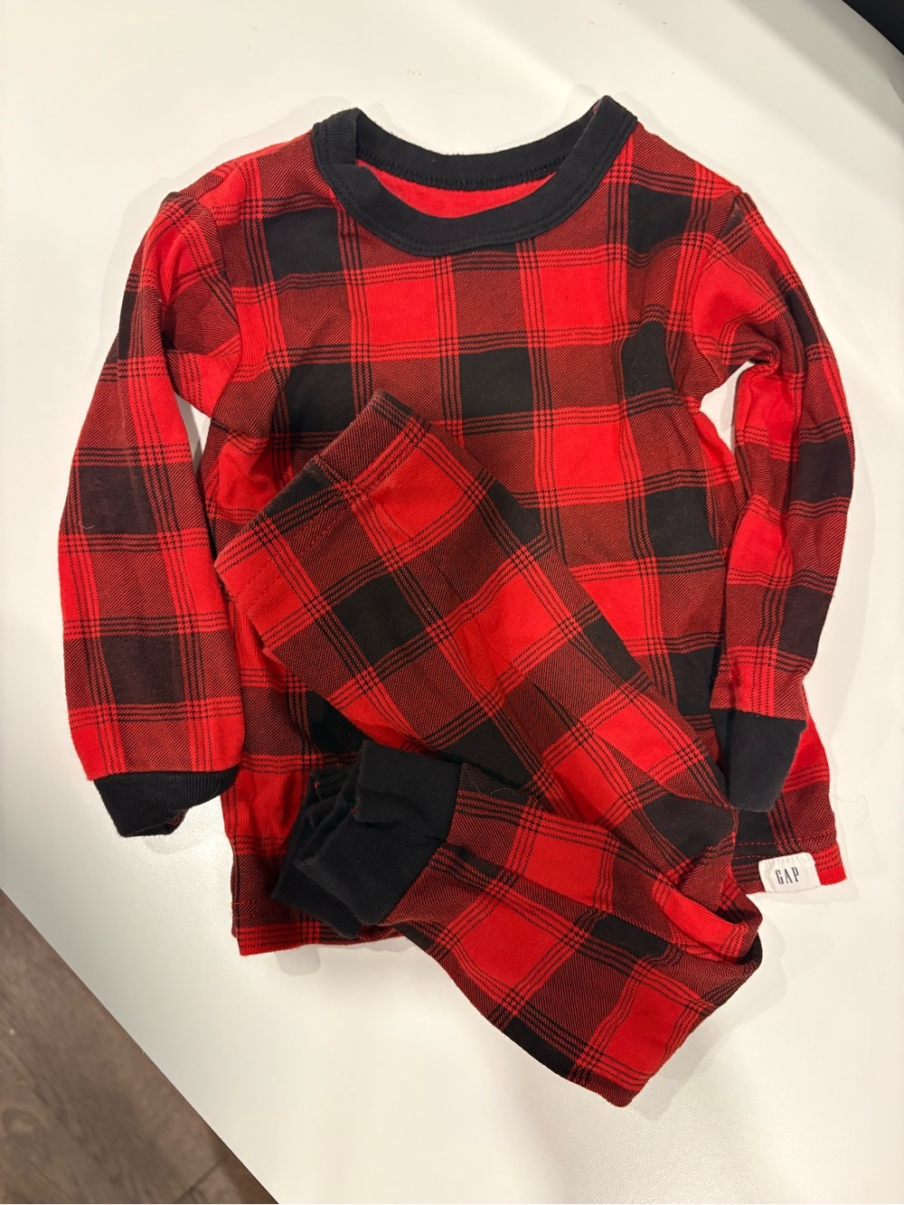 GAP Red and Black Plaid Long-Sleeve Kids Pajama Set